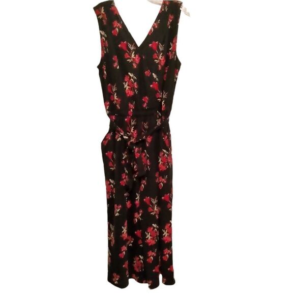Time and Tru Women's Tank Jumpsuit Size L Black Red Floral - Picture 1 of 8